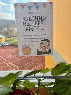 27. 3.&nbsp;2026 Všechno nejlepší, Amosi … 1